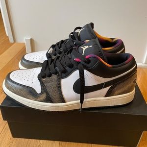 Nike Air Jordan 1 Low SE [DQ8422-001] Men's Size 8.5  - Black/White Onyx-White